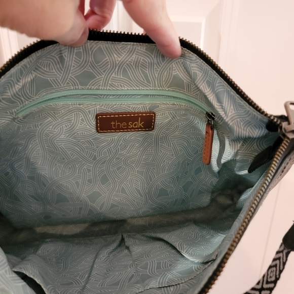 The Sak‎ Camila Shoulder Bag - Picture 6 of 8